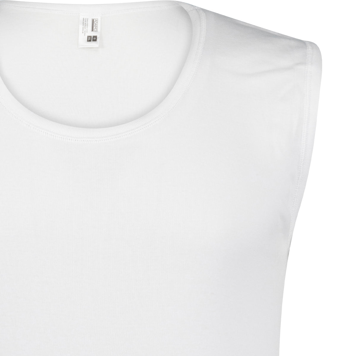 Detailansicht Armausschnitt ADAMO Herren-Feinripp Cityshirt weiß.