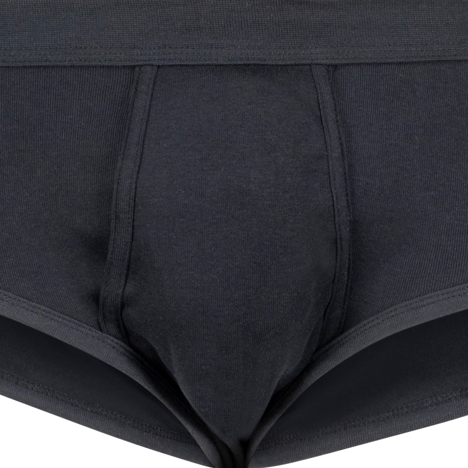 Detailaufnahme Herren-Feinripp-Slip schwarz mit Eingriff, ADAMO.