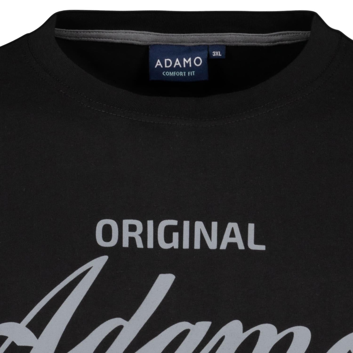 Detailansicht ADAMO Herren Kurzarmshirt in Schwarz mit Rundhalsausschnitt und großem Print.