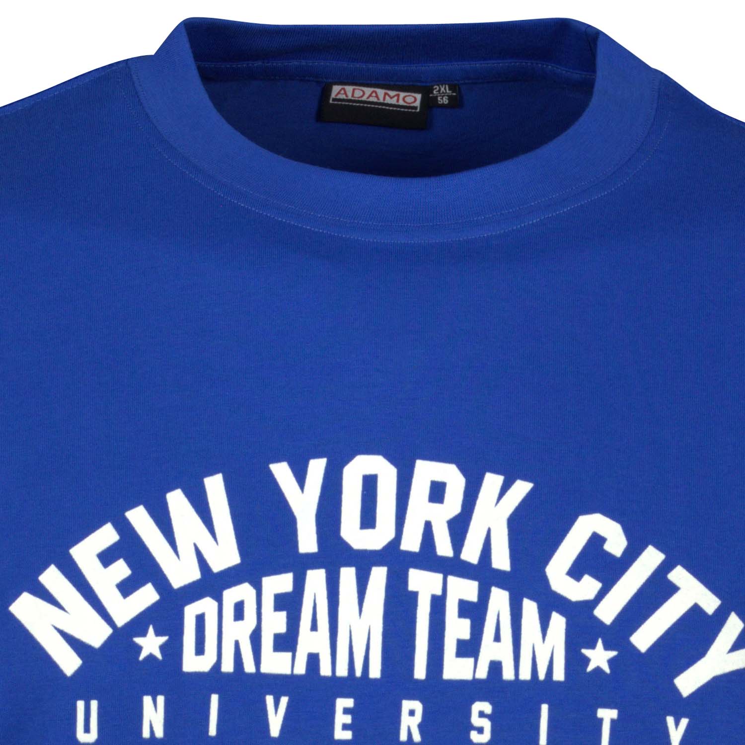 Detailansicht ADAMO Herren Kurzarmshirt in Royalblau mit Rundhalsausschnitt und großem Print.