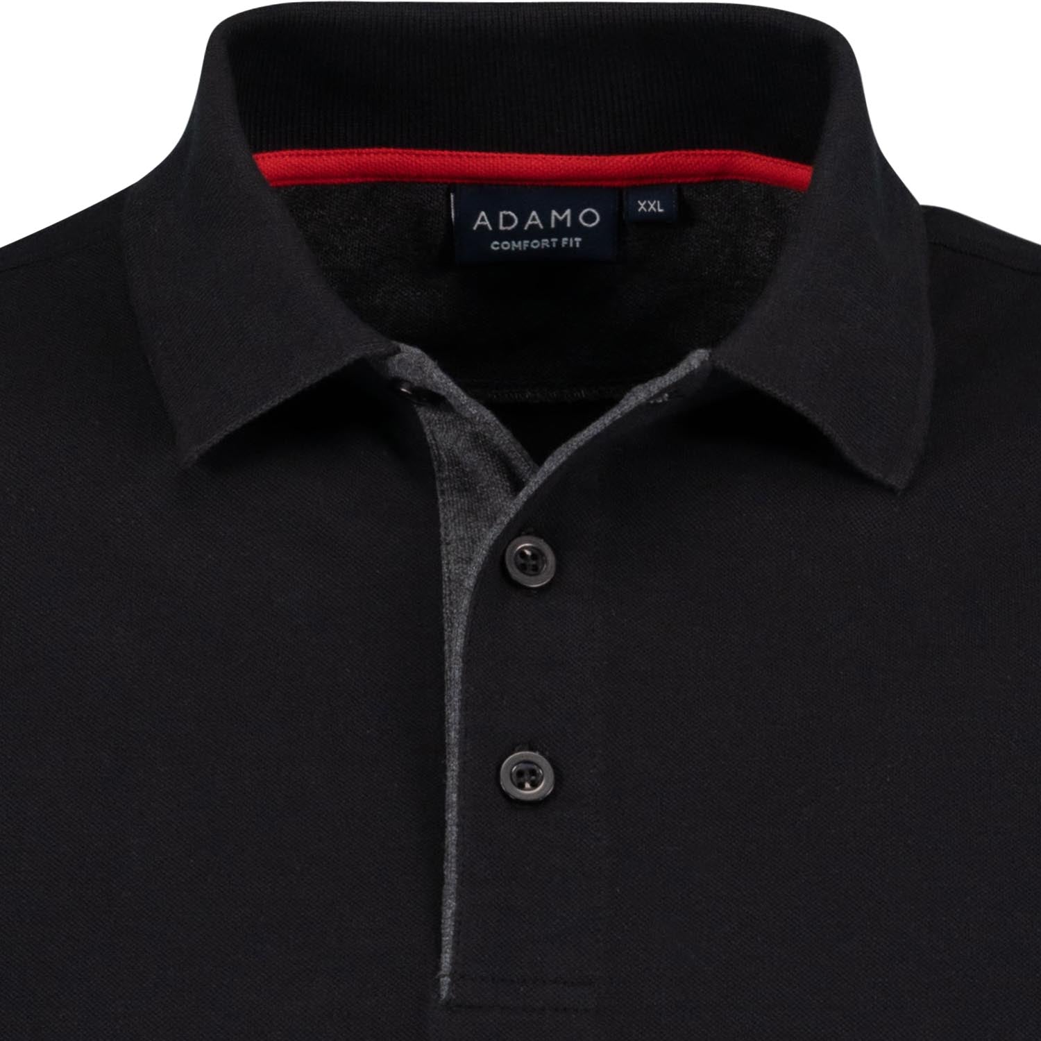 Detailansicht Polokragen und Knopfleiste des Übergrößen Pique Poloshirts COMFORT FIT in Schwarz, Serie PAUL von ADAMO, bis 12XL.
